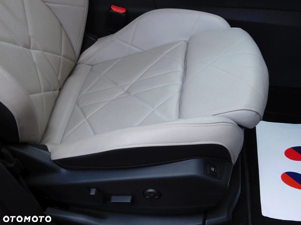 DS Automobiles DS 7 Crossback 1.5 BlueHDi So Chic - 31