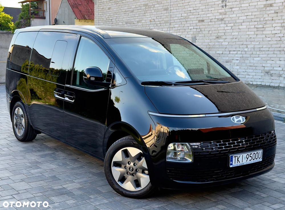 Hyundai Staria 1.6 T-GDI HEV Smart VIP - 12