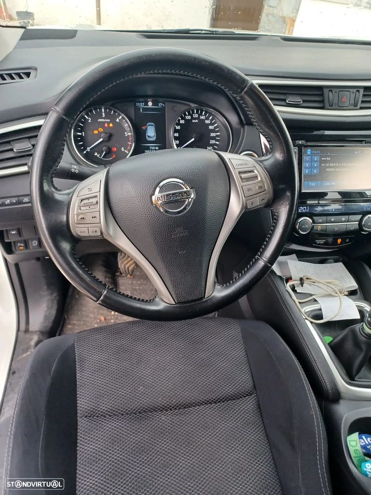 Nissan Qashqai 1.5 dCi 360 - 8