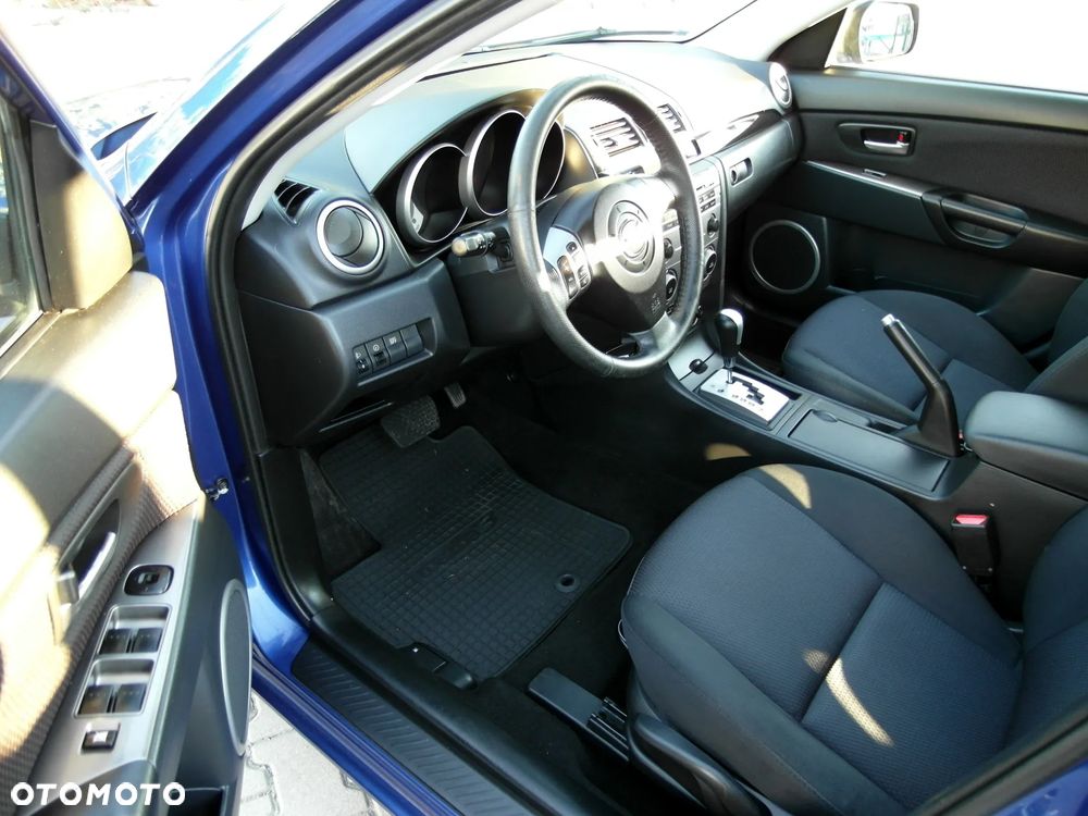 Mazda 3 1.6 Sport Exclusive - 21