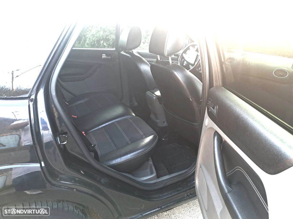 Ford Focus 1.6 TDCi Titanium - 10