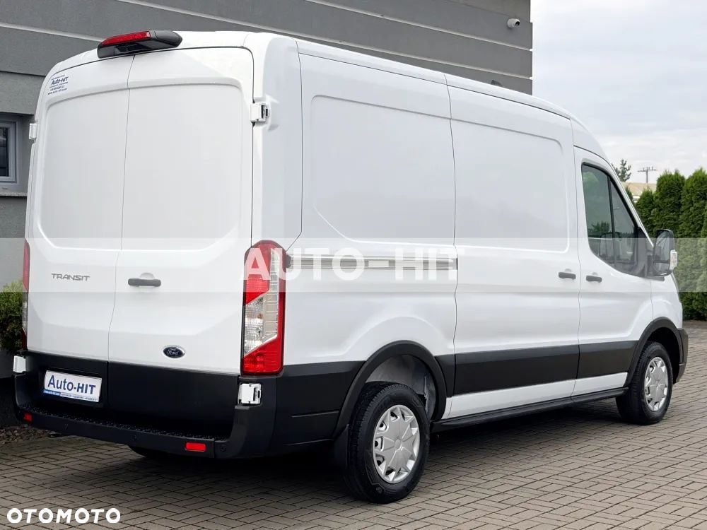 Ford Transit - 11