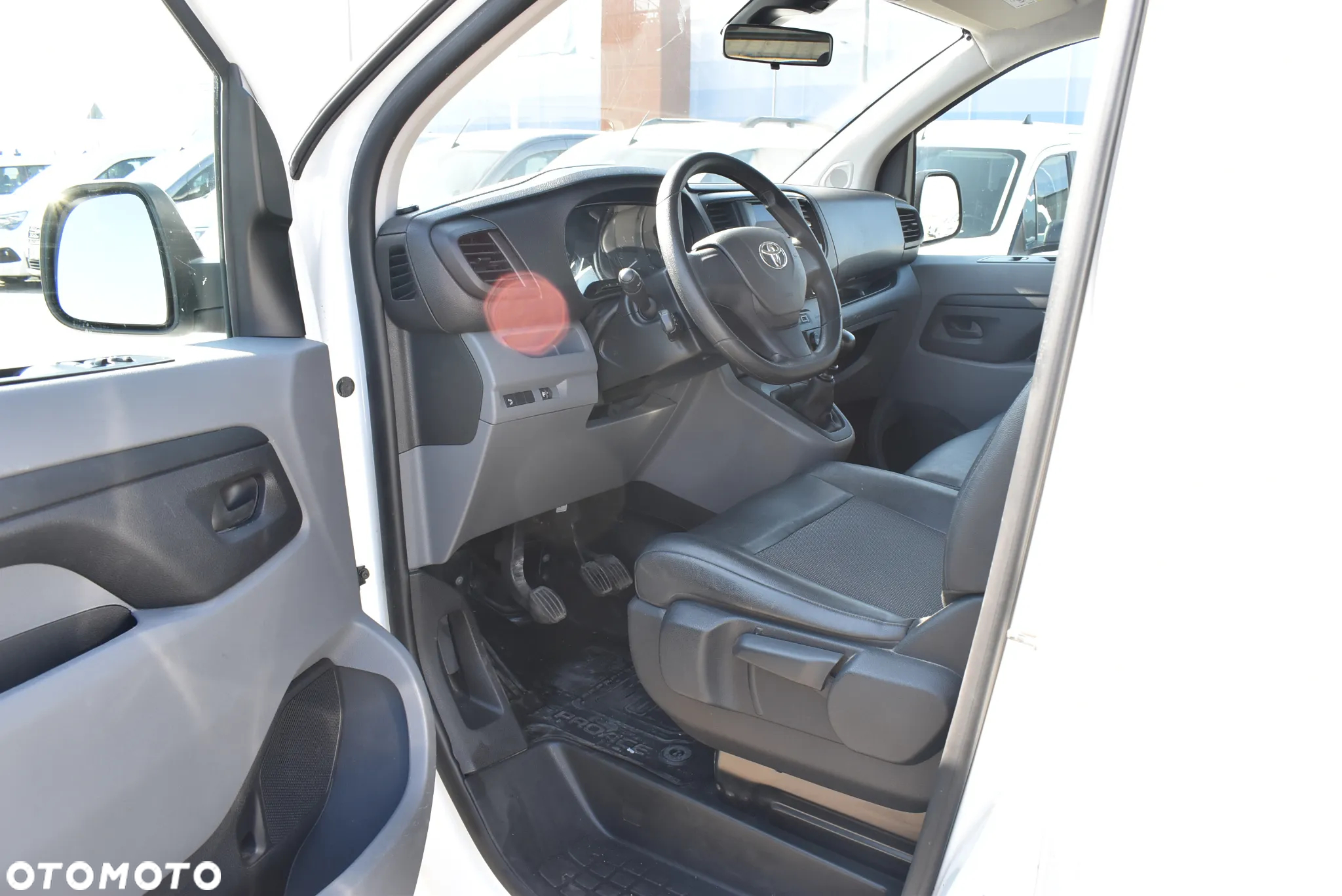Toyota PROACE - 9