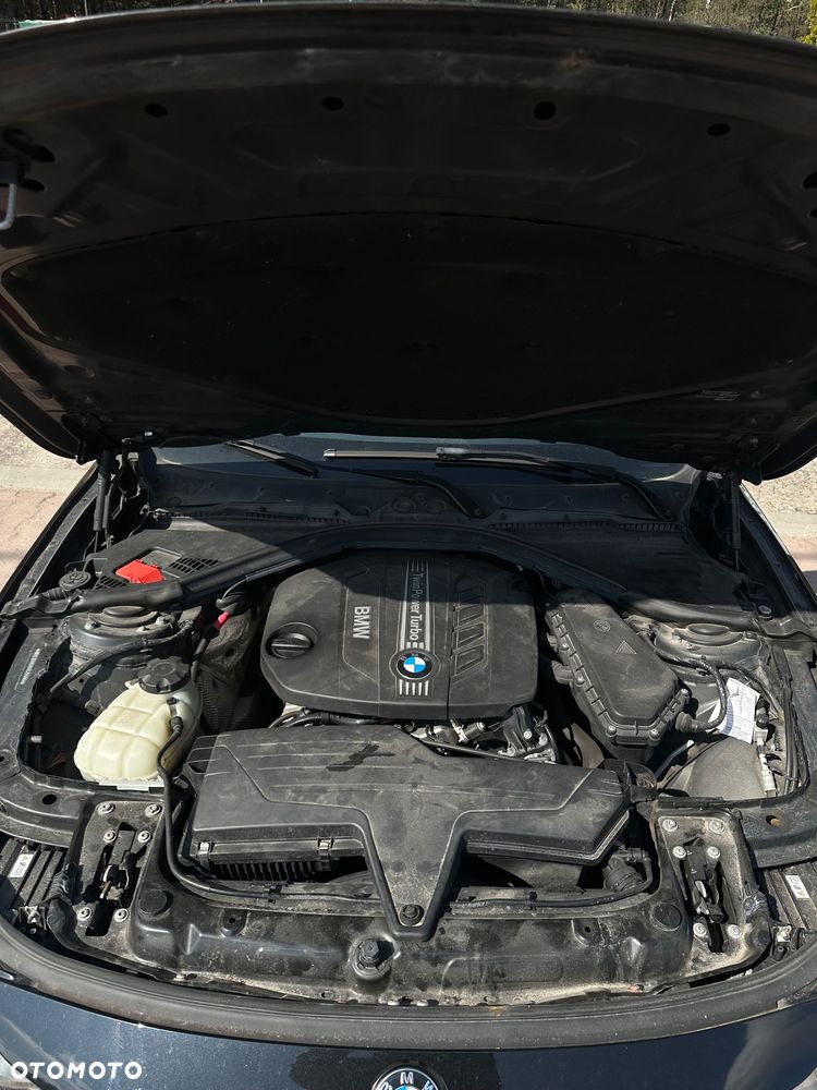 BMW Seria 3 318d M Sport EU6 - 16