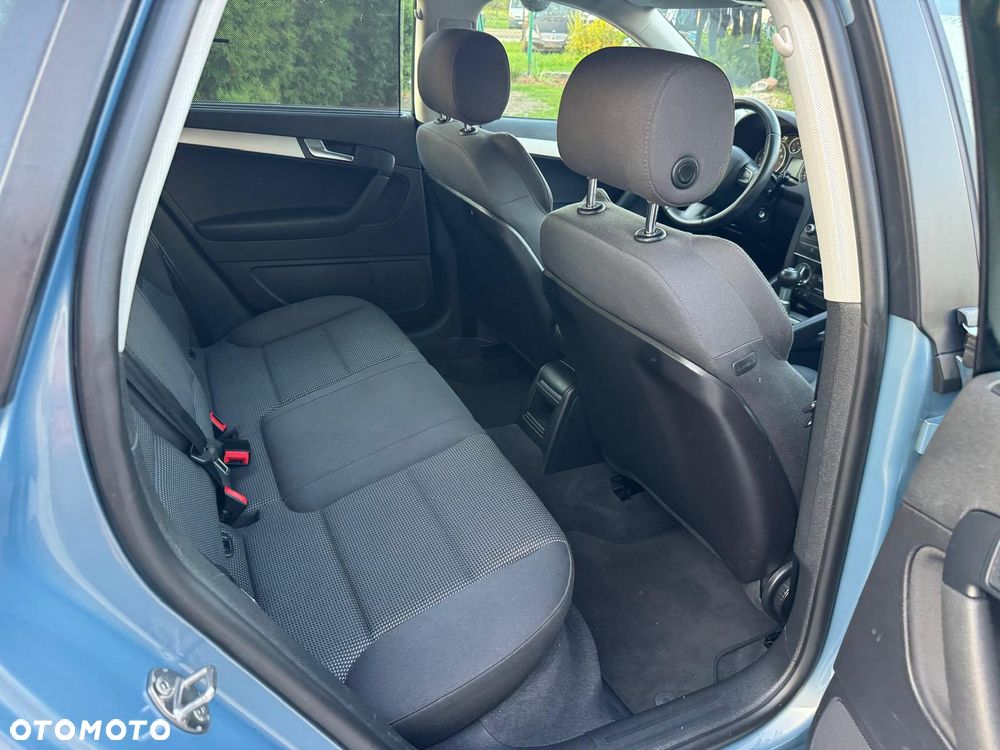 Audi A3 Sportback 1.8 TFSI Attraction - 11