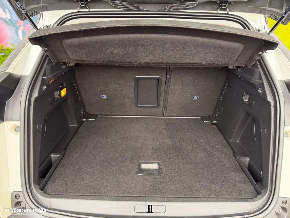 Peugeot 3008 BlueHDi 130 Stop & Start EAT8 Active Pack - 13