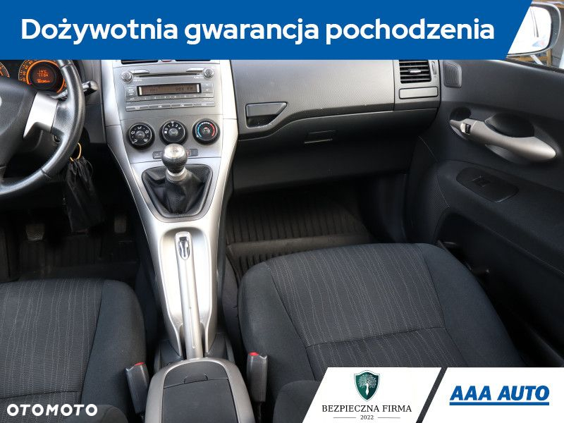 Toyota Auris - 9