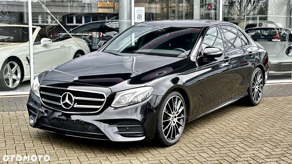 Mercedes-Benz Klasa E 200 4-Matic AMG - 5