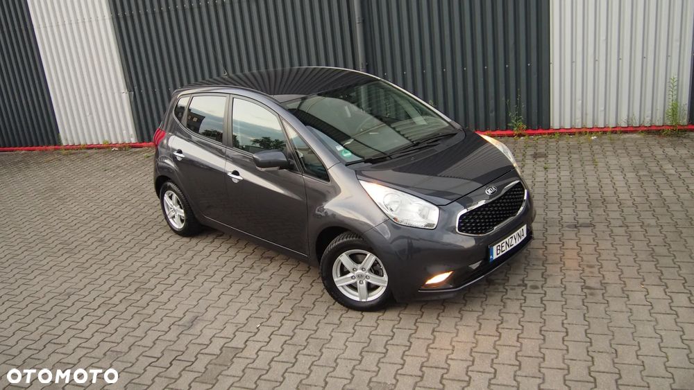 Kia Venga 1.4 CVVT Business Line - 12