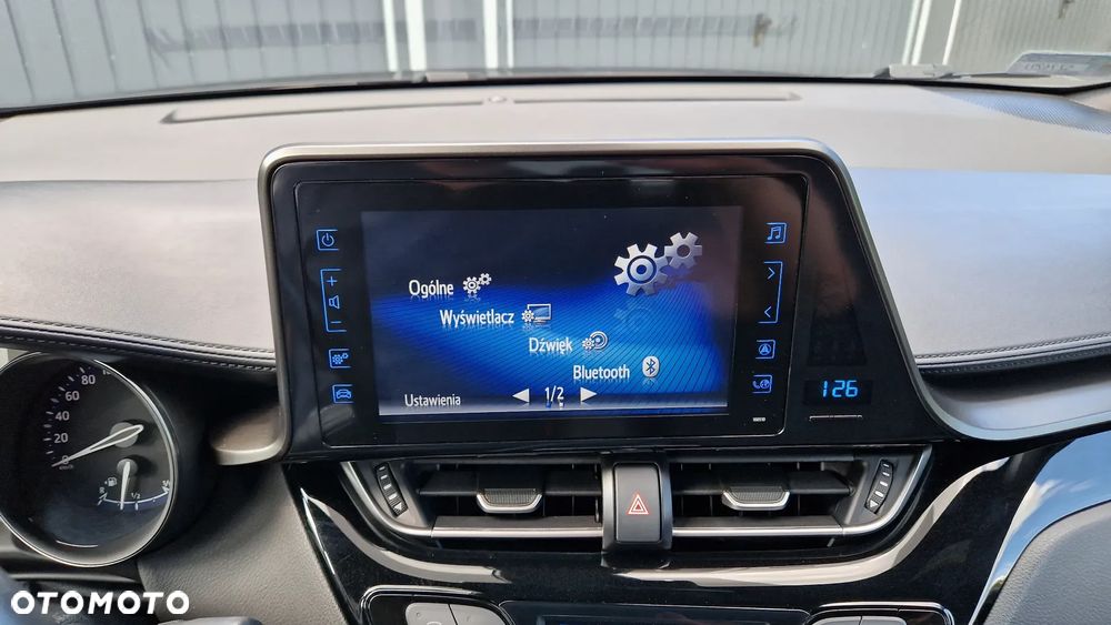 Toyota C-HR 1.2 T Premium - 29