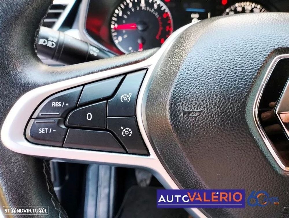 Renault Clio 1.0 TCe Evolution - 15