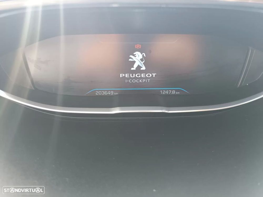 Peugeot 5008 1.2 PureTech Active Pack - 28