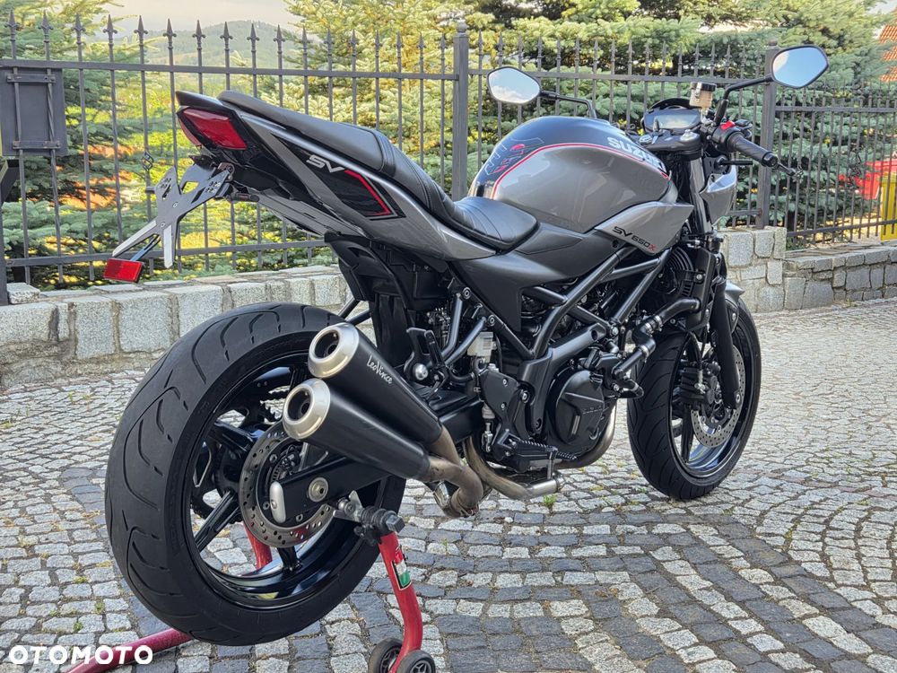 Suzuki SV - 4