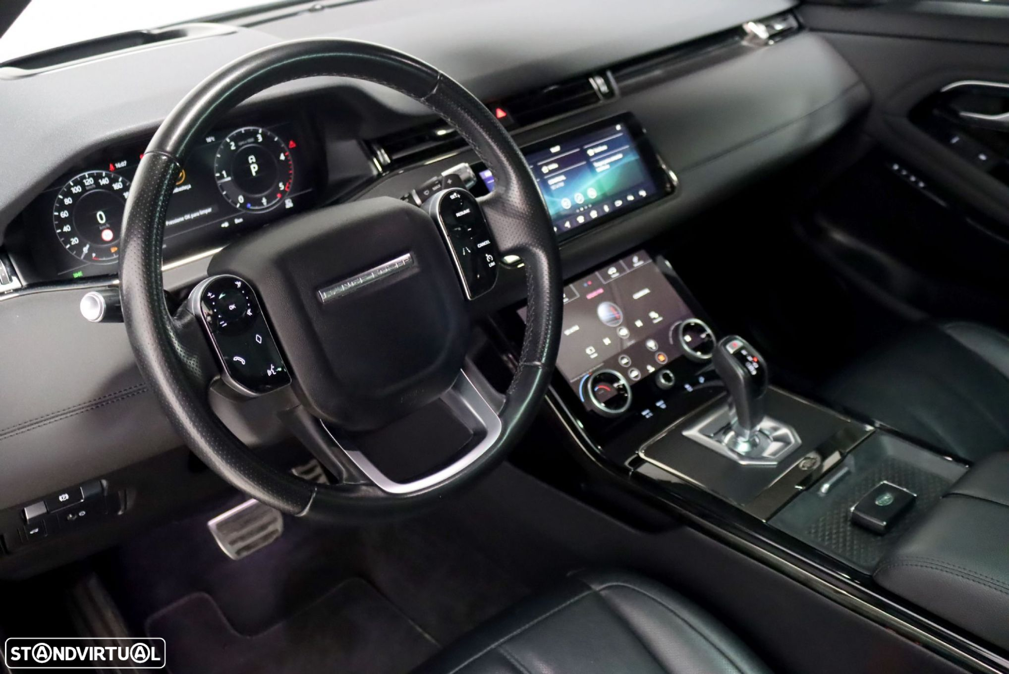Land Rover Range Rover Evoque 2.0 D150 AWD R-Dynamic SE Auto - 27