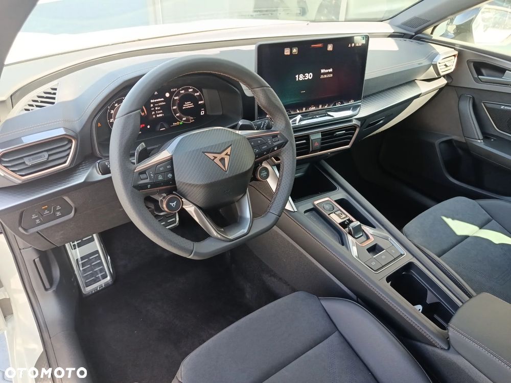Cupra Leon 1.5 eTSI mHEV DSG - 10