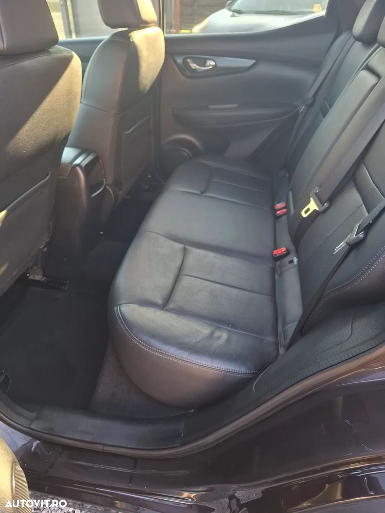 Nissan Qashqai 1.6 DCI Start/Stop Tekna - 11