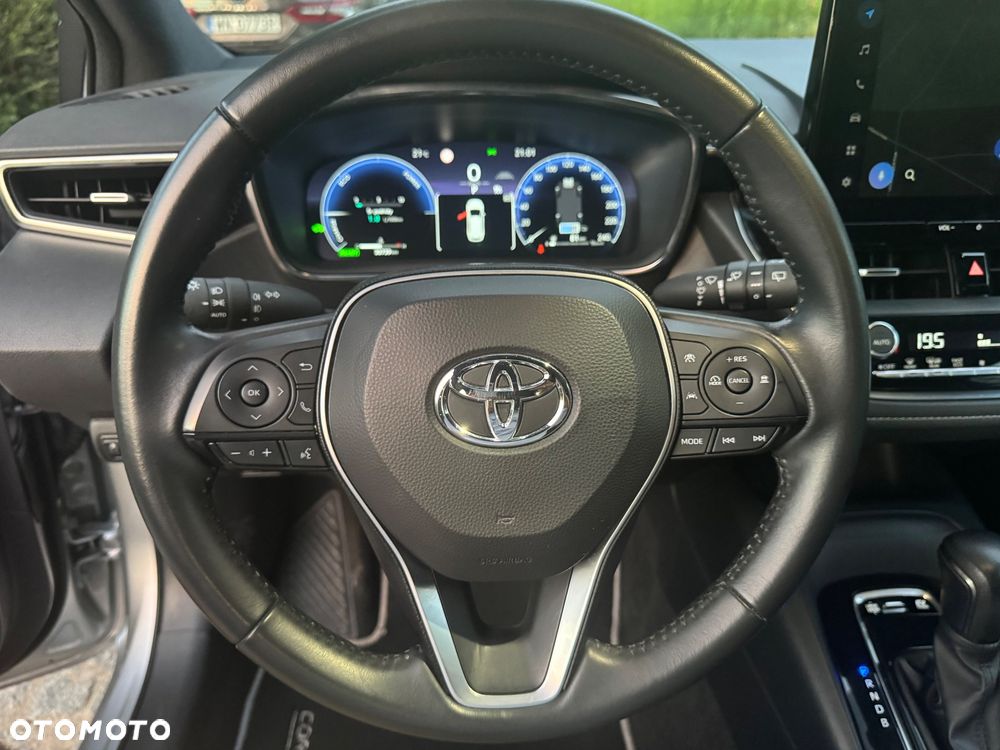 Toyota Corolla 1.8 Hybrid Comfort - 24