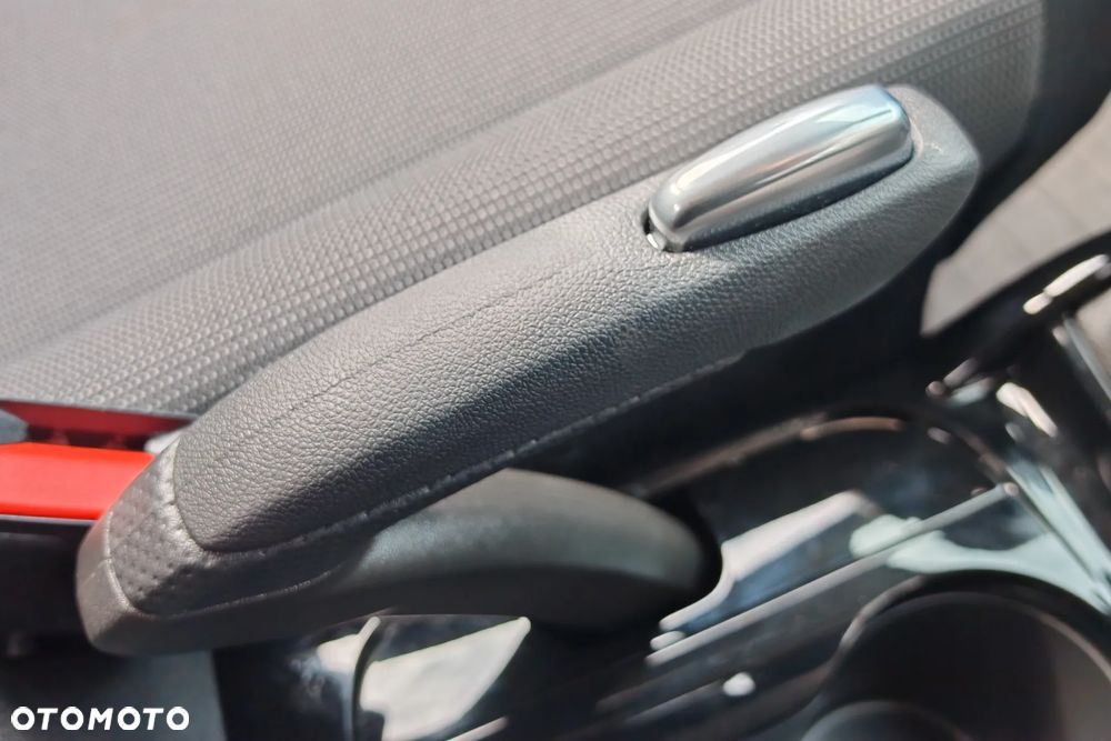 Citroën C3 Aircross 1.2 PureTech Plus S&S - 23