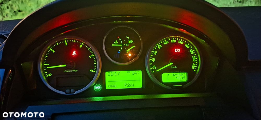 Land Rover Discovery 2.7D V6 HSE - 2