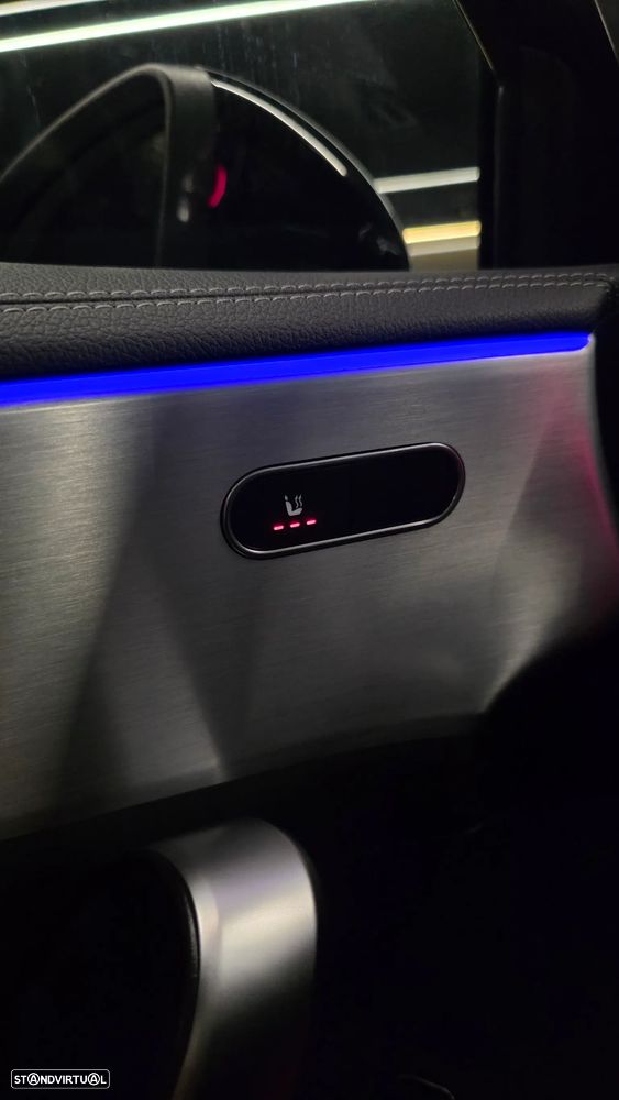 Mercedes-Benz A 250 e AMG Line - 25