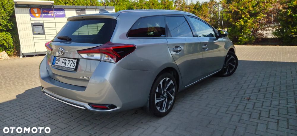 Toyota Auris 1.6 D-4D Design Edition - 14
