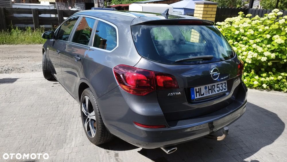 Opel Astra 1.4 T Cosmo - 8