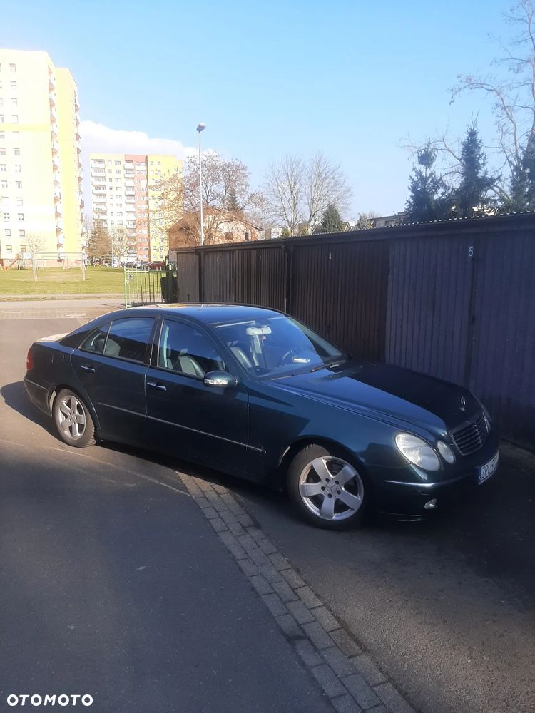 Mercedes-Benz Klasa E - 1