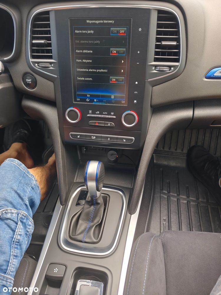 Renault Megane 1.6 dCi GT EDC - 19