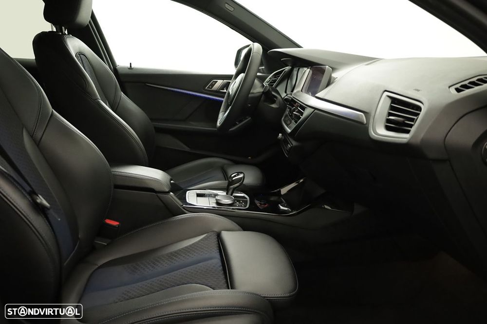 BMW 116 d Pack Desportivo M Auto - 21