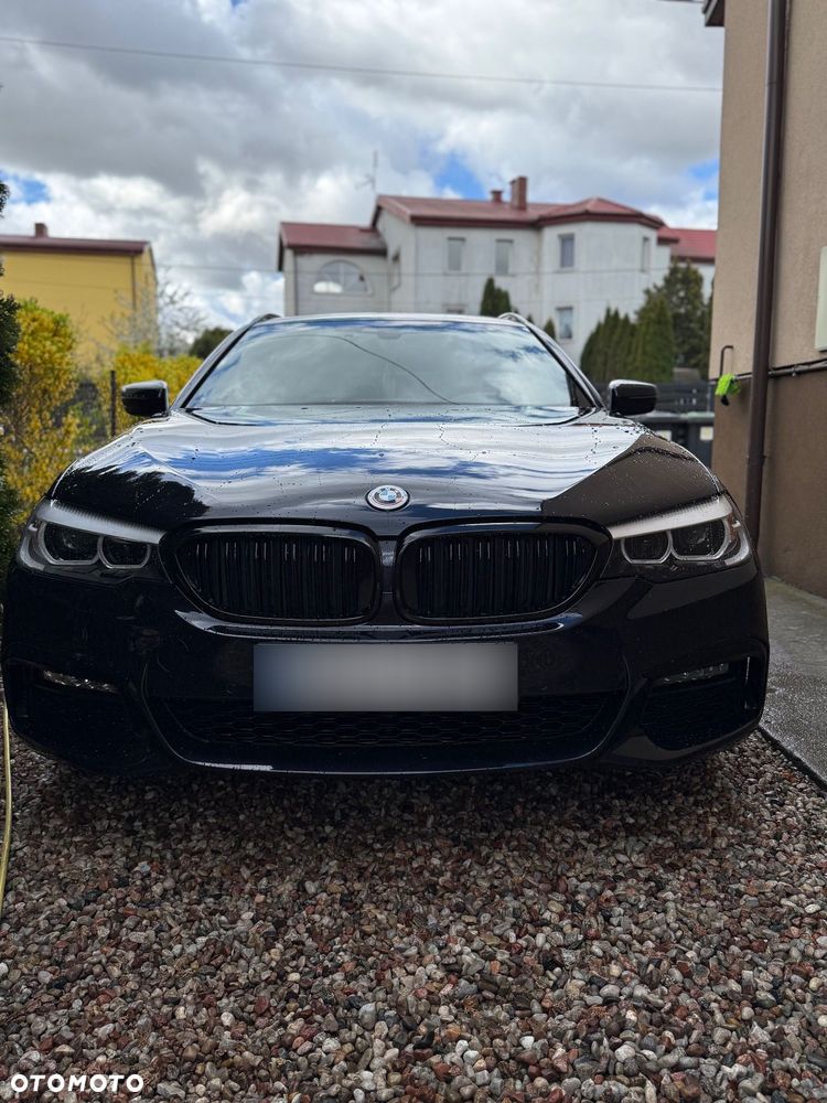 BMW Seria 5 518d - 12
