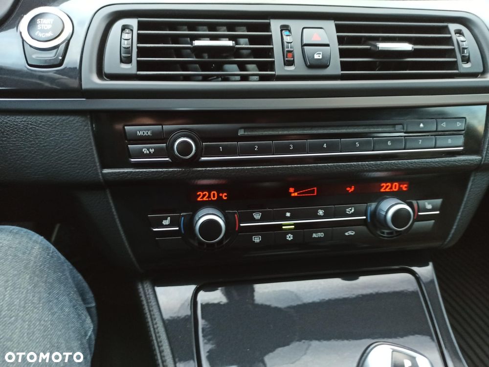 BMW Seria 5 520d Luxury Line - 20