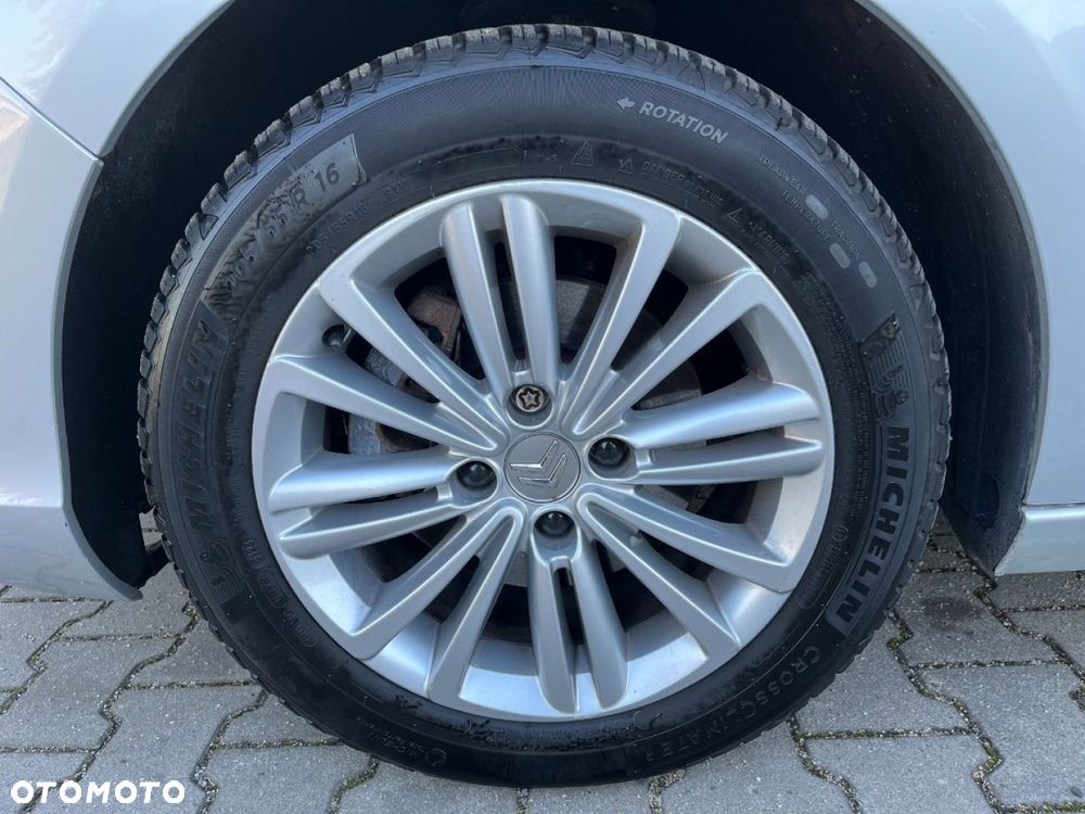 Citroën C4 e-HDi 110 EGS6 Stop/Start System Selection - 22