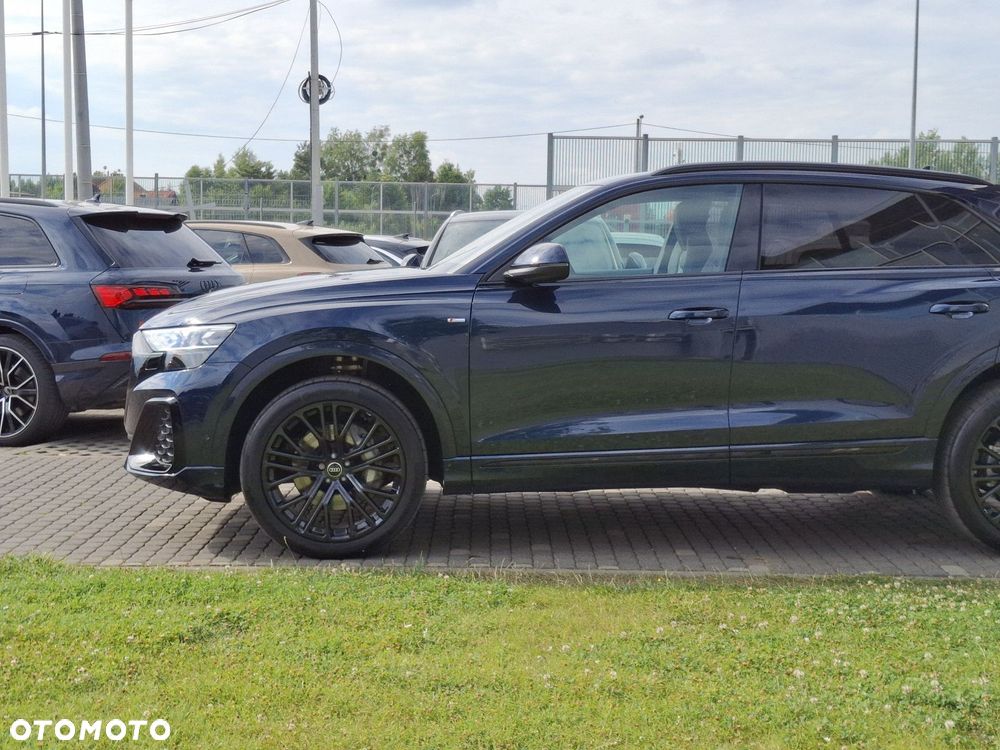 Audi Q8 - 2