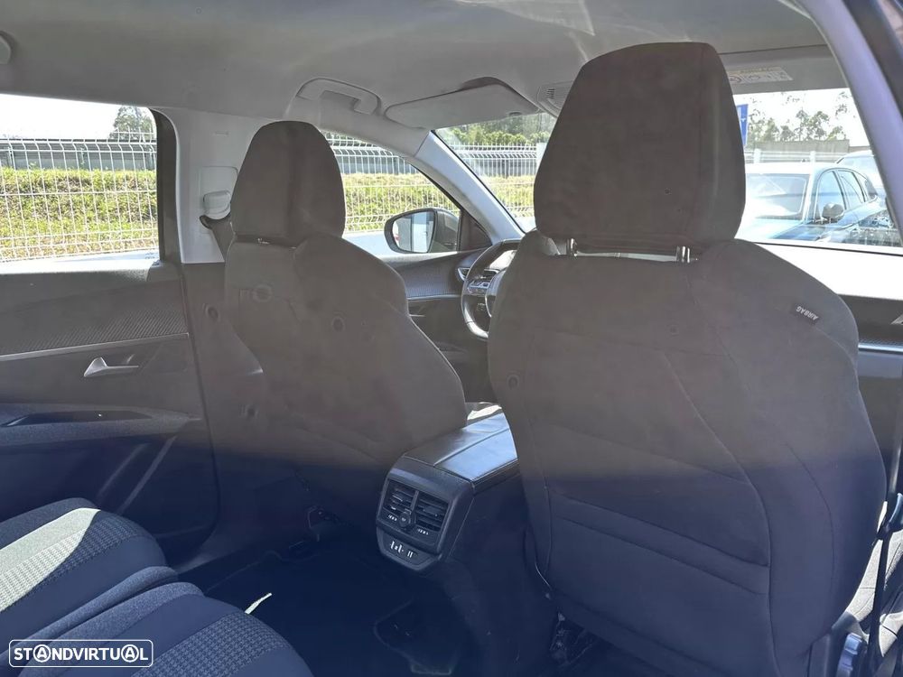 Peugeot 5008 1.2 PureTech Allure Pack - 46