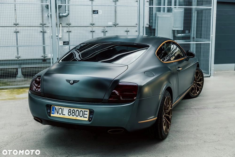Bentley Continental GT Standard - 10