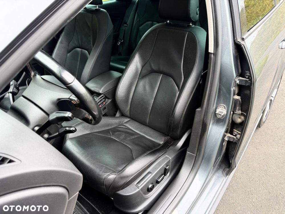 Seat Leon 2.0 TDI Xcellence S&S DSG - 9