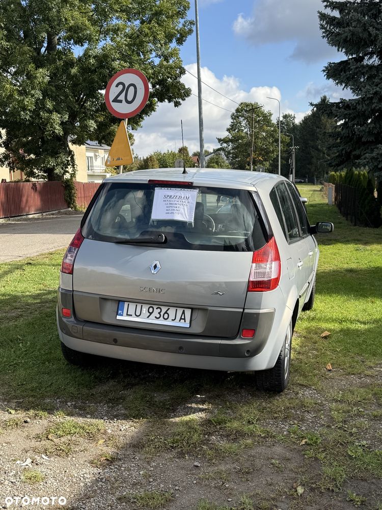 Renault Scenic - 2