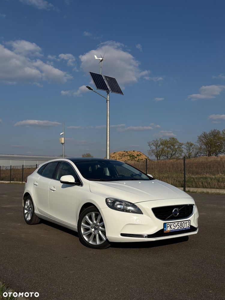 Volvo V40 D2 Momentum - 13