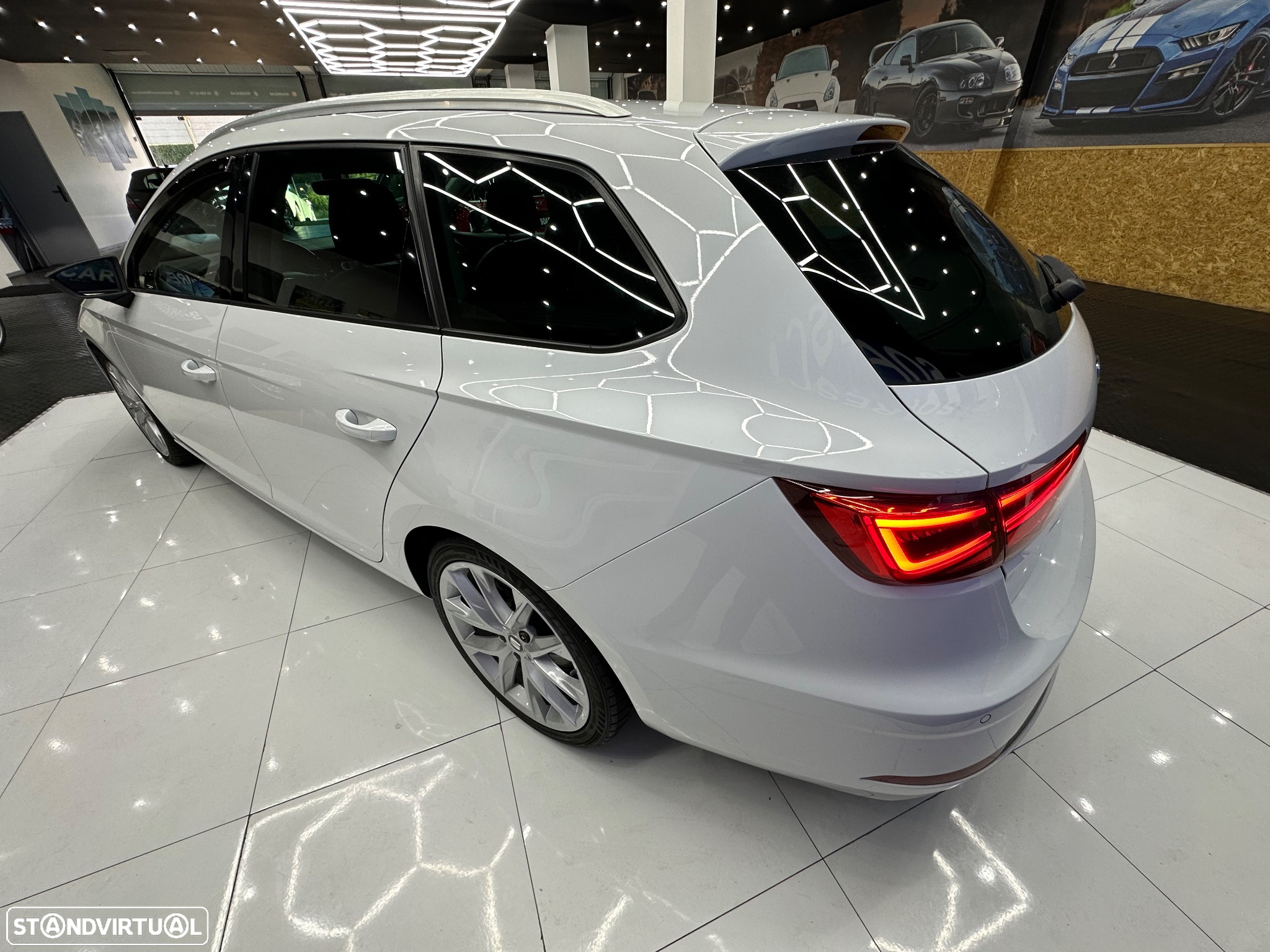 SEAT Leon ST 2.0 TDI FR - 8