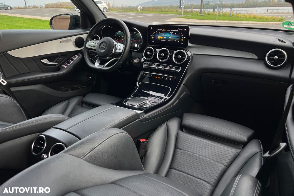 Mercedes-Benz GLC 220 d 4Matic 9G-TRONIC AMG Line - 6