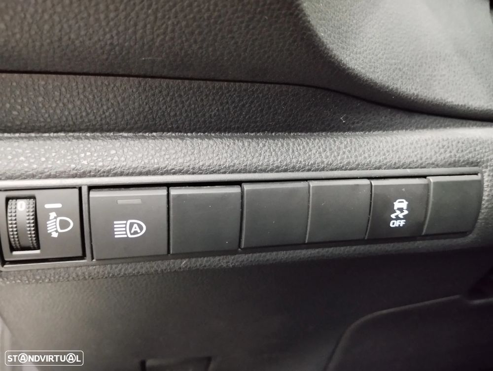 Toyota Corolla Touring Sports 1.8 Hybrid Comfort - 24