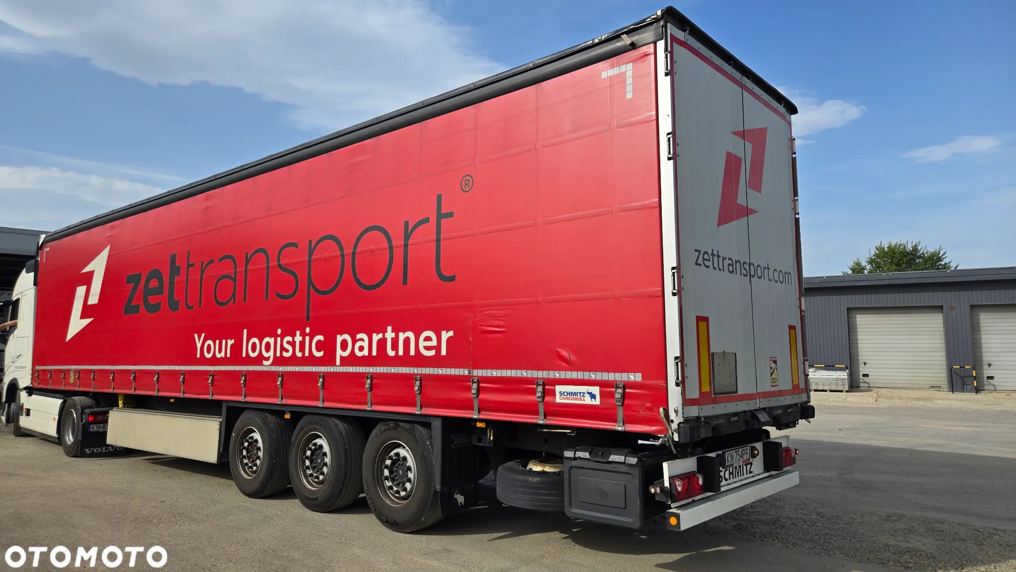 Schmitz Cargobull Firanka z koszem na palety - 9