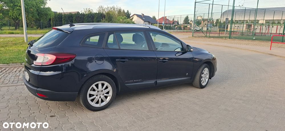 Renault Megane 1.6 16V 110 LIMITED - 9