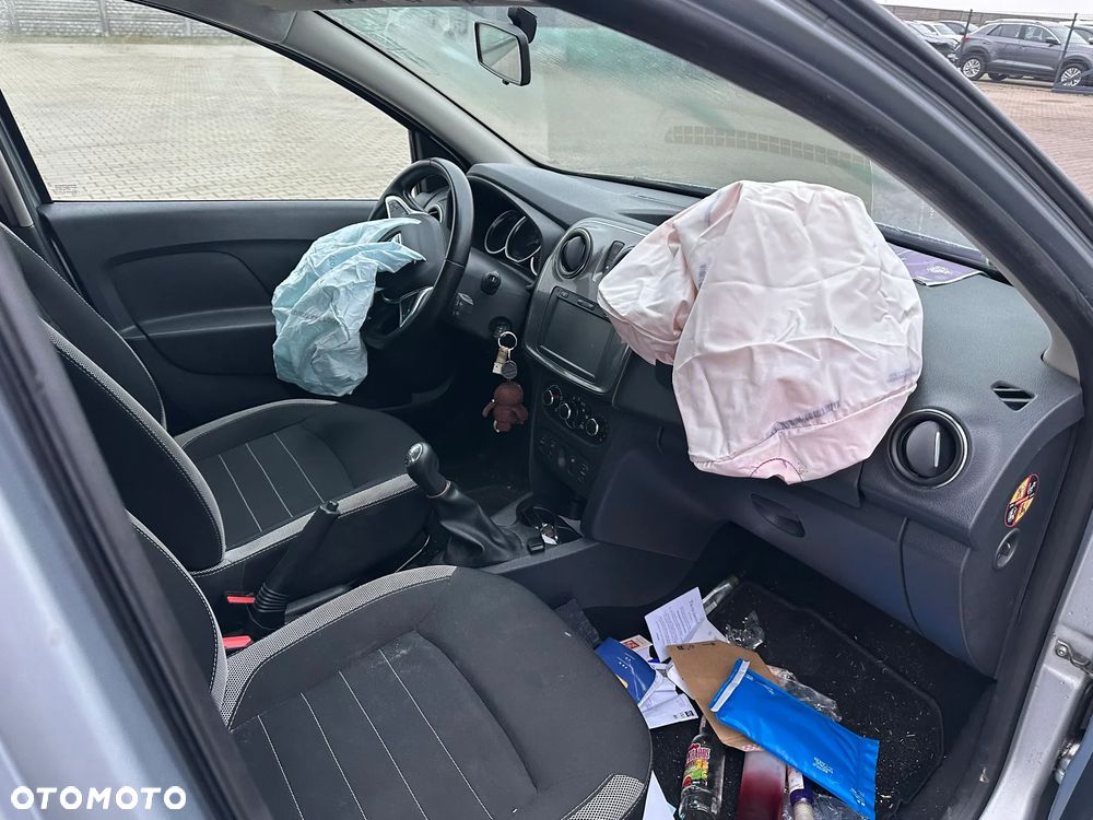Dacia Sandero Stepway TCe 90 (S&S) Prestige - 9