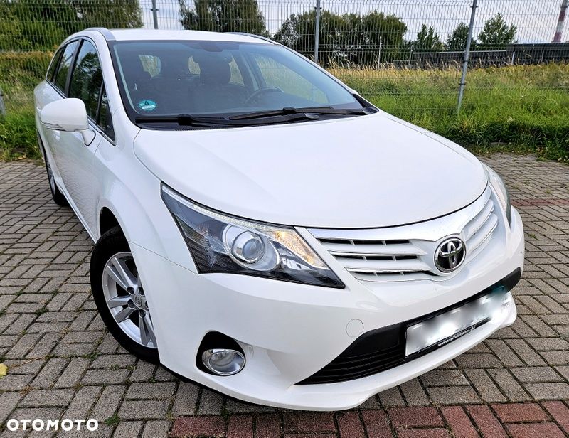 Toyota Avensis 2.0 D-4D Premium - 3