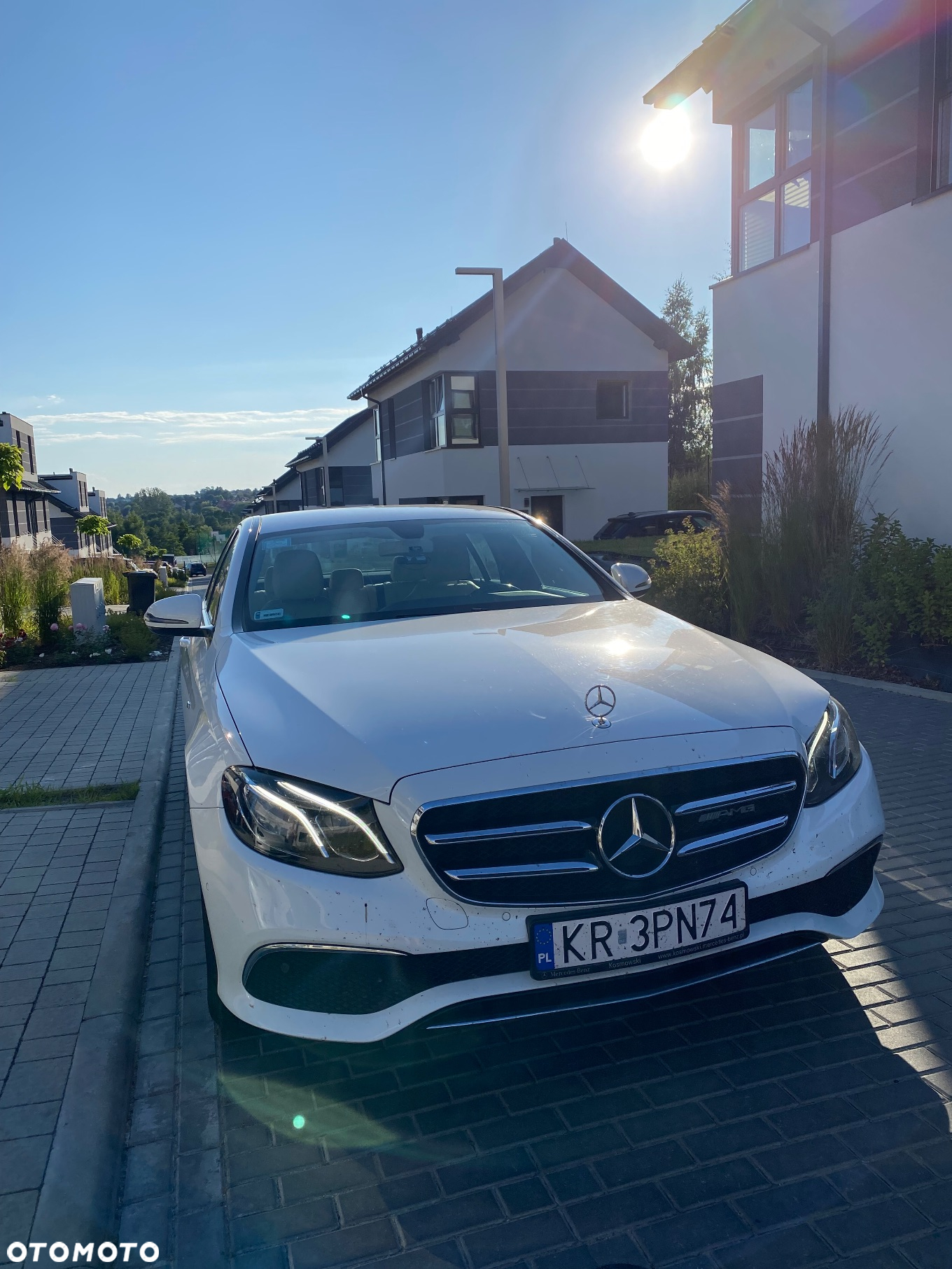 Mercedes-Benz Klasa E 220 d 9G-TRONIC - 2