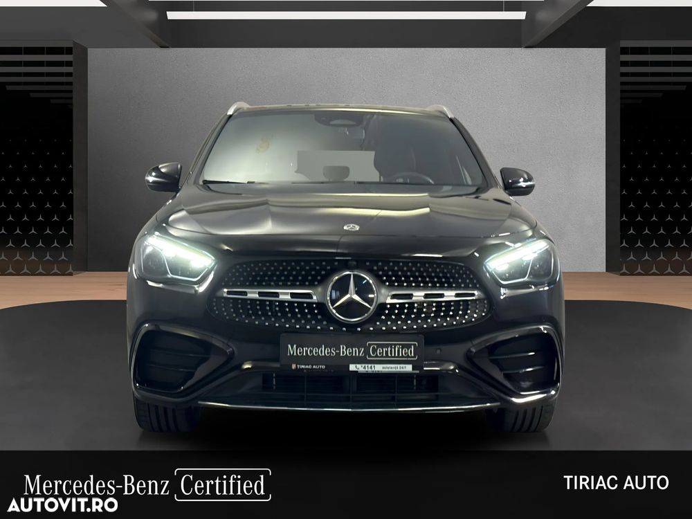 Mercedes-Benz GLA - 10