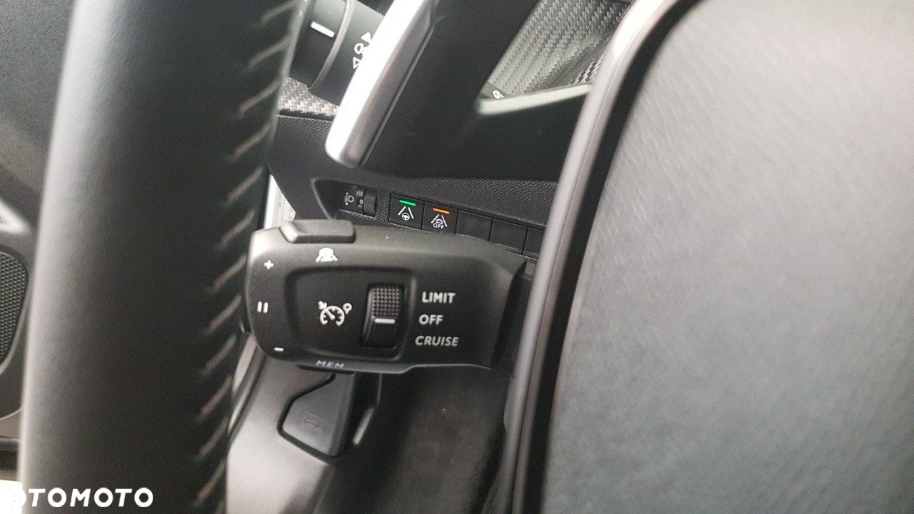 Peugeot 2008 - 29