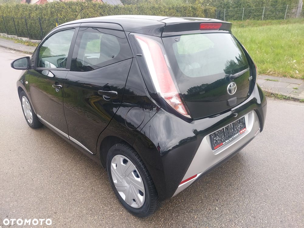 Toyota Aygo x-play Edition-S - 6