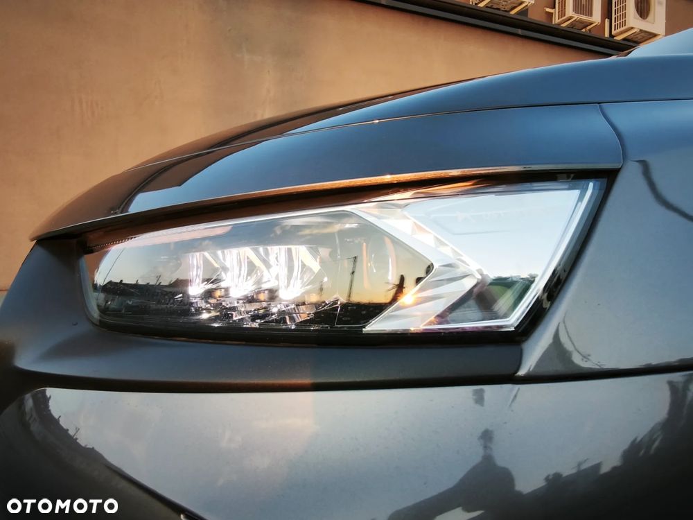 DS Automobiles DS 7 Crossback 1.6 PureTech Performance Line + - 18